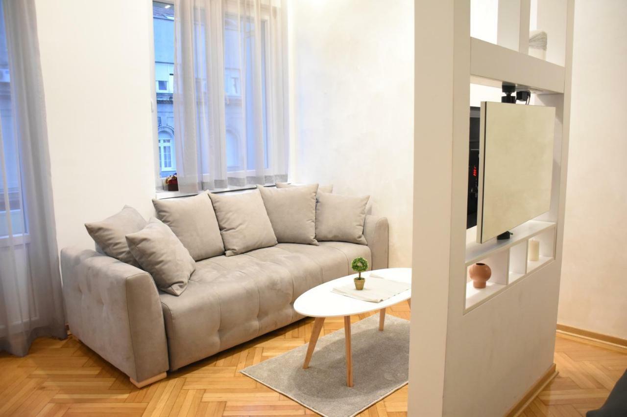 Royal Park Apartment เบลเกรด ภายนอก รูปภาพ