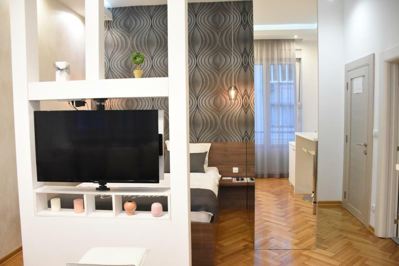 Royal Park Apartment เบลเกรด ภายนอก รูปภาพ